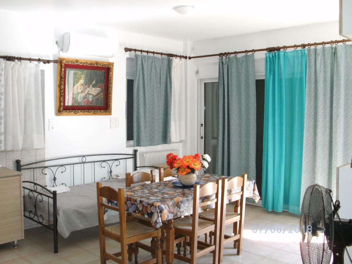 Nina Rooms Artemida  Exterior foto