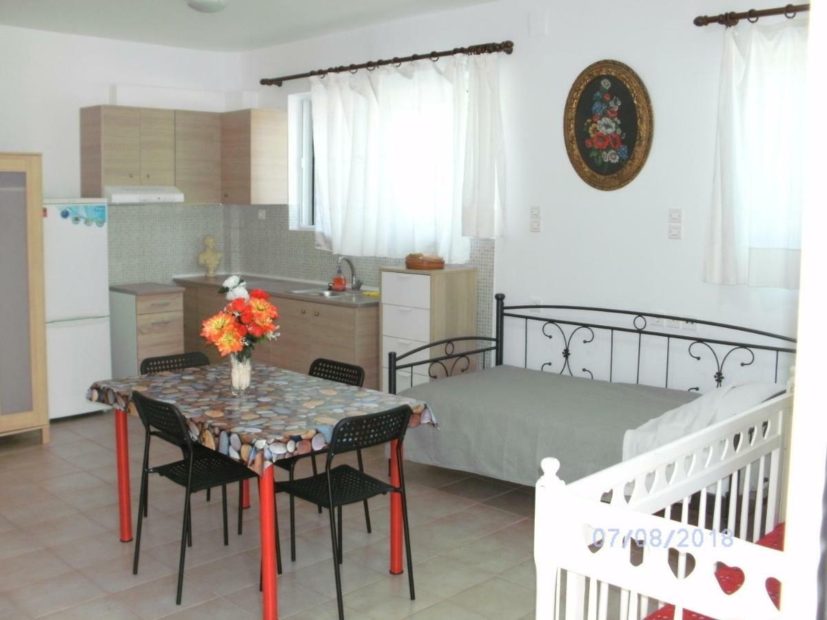 Nina Rooms Artemida  Exterior foto