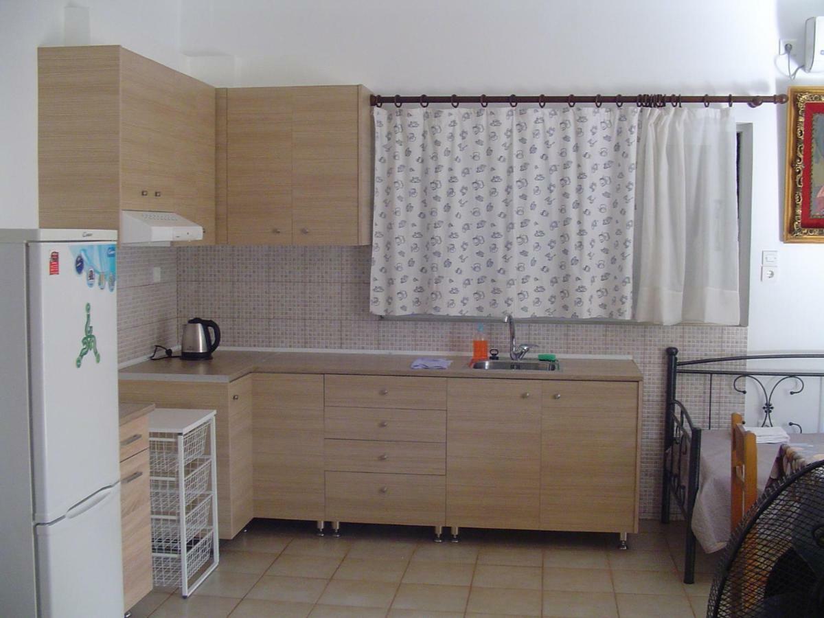 Nina Rooms Artemida  Exterior foto