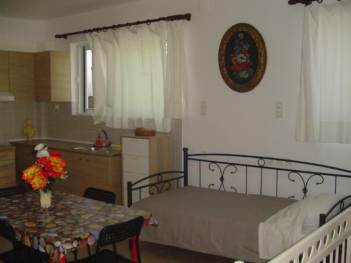 Nina Rooms Artemida  Exterior foto