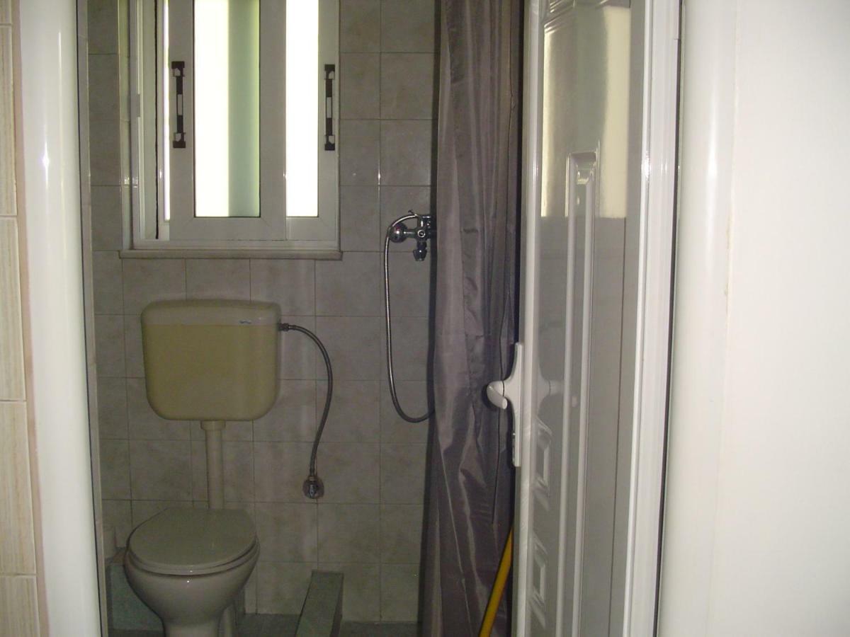 Nina Rooms Artemida  Exterior foto