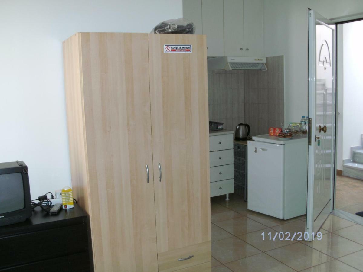 Nina Rooms Artemida  Exterior foto